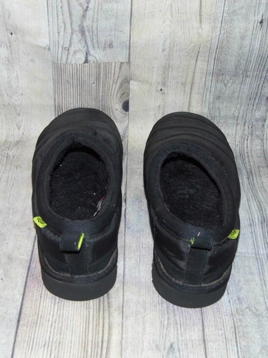 UGG Tasman LTA Black Nylon/Sheepskin Slippers Mens Size 12 - Picture 5 of 8